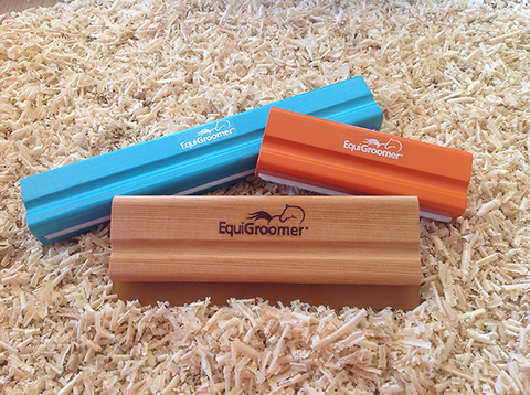 Equigroomer - grooming and shedding tool for horses and pets - and waterwisk